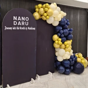 تم سرمه ای طلایی