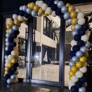 افتتاحیه سرمه‌ای طلایی