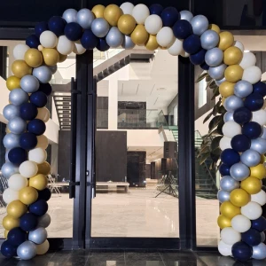 افتتاحیه سرمه‌ای طلایی